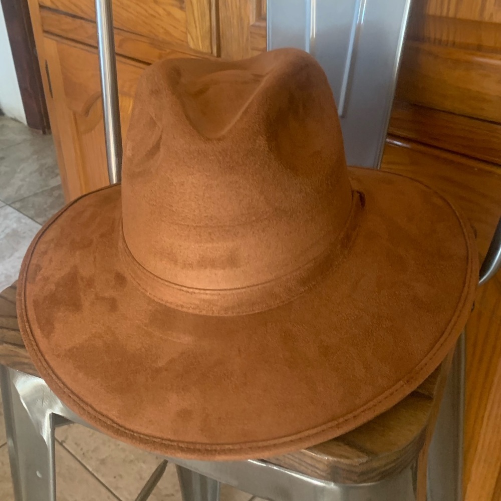 Brown hat